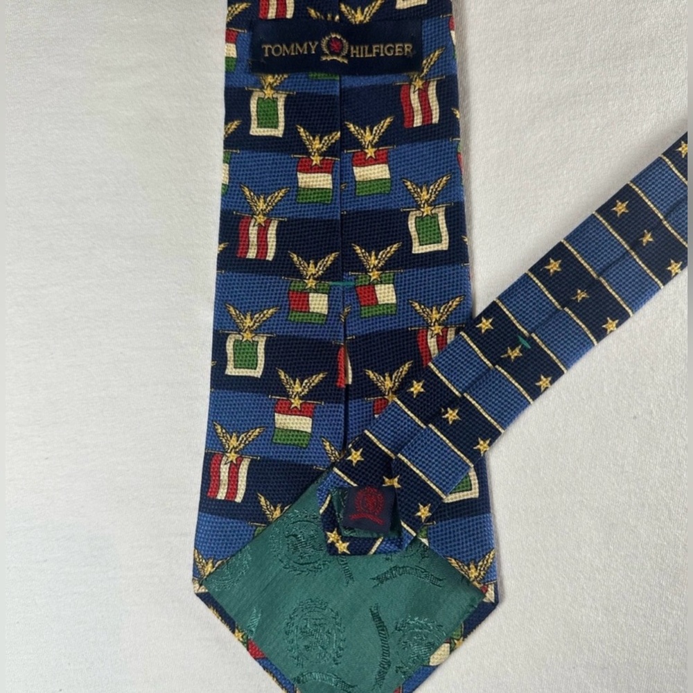 Tommy Hilfiger Silk Tie Navy Eagle Crest American Italian Flag Novelty - Picture 4 of 5